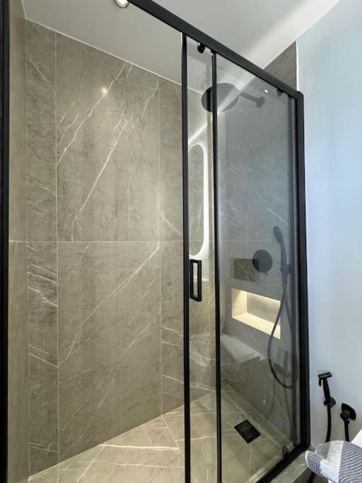Bluemotion - Centralsuite 6Β El Pireo Exterior foto